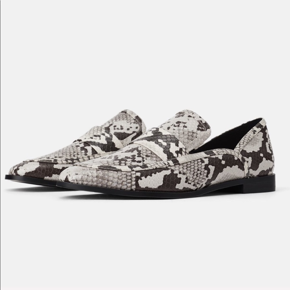 Zara animal print snakeskin loafers black grey 6